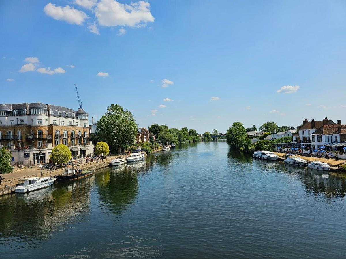 Train Station Serenity Staines-upon-Thames